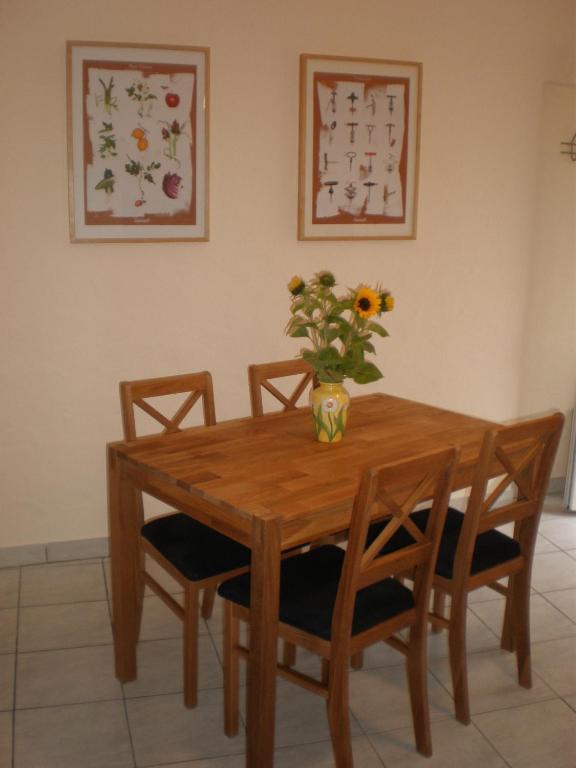 Ferienweingut Serwaziwein Mesenich Quarto foto