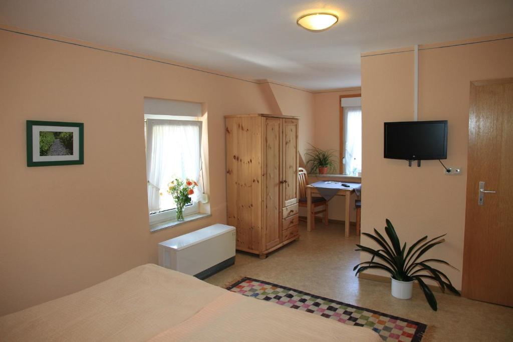 Ferienweingut Serwaziwein Mesenich Quarto foto