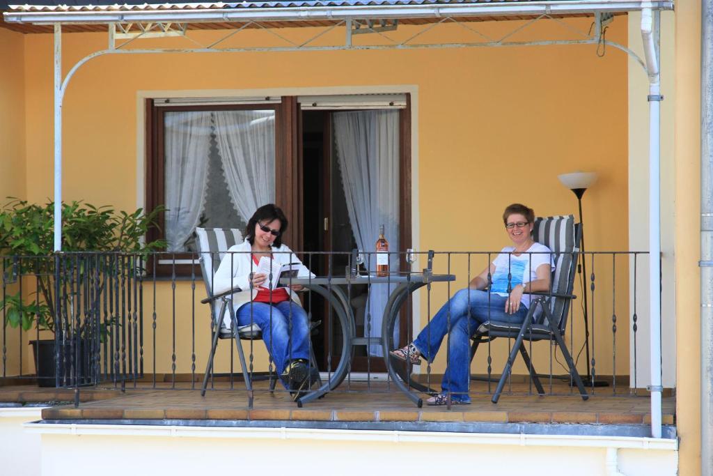 Ferienweingut Serwaziwein Mesenich Quarto foto